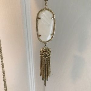 Kendra Scott necklace